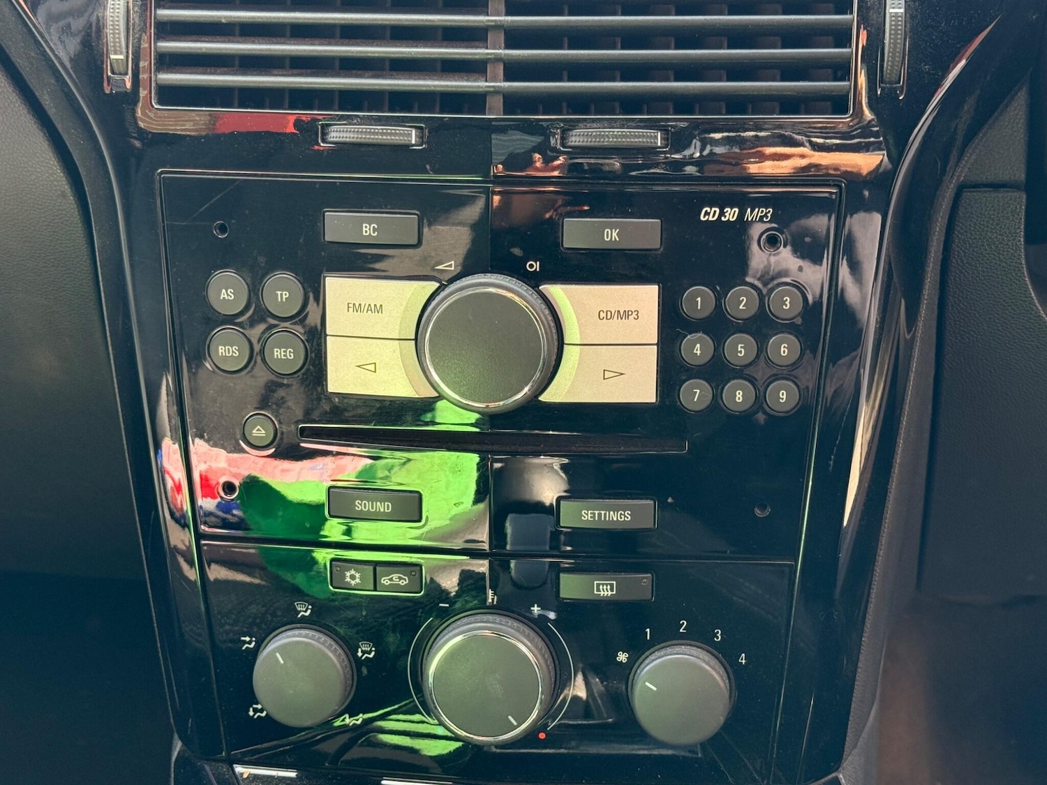 Used Vauxhall Astra 2008 for sale - 75981759: Photo 16