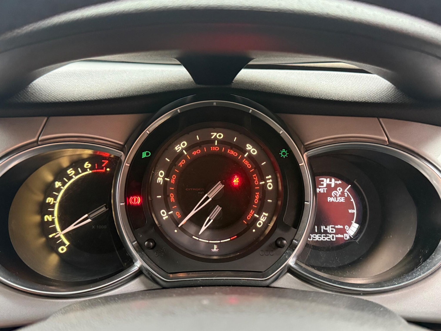 Used Citroen DS3 2014 for sale - 77040556: Photo 14