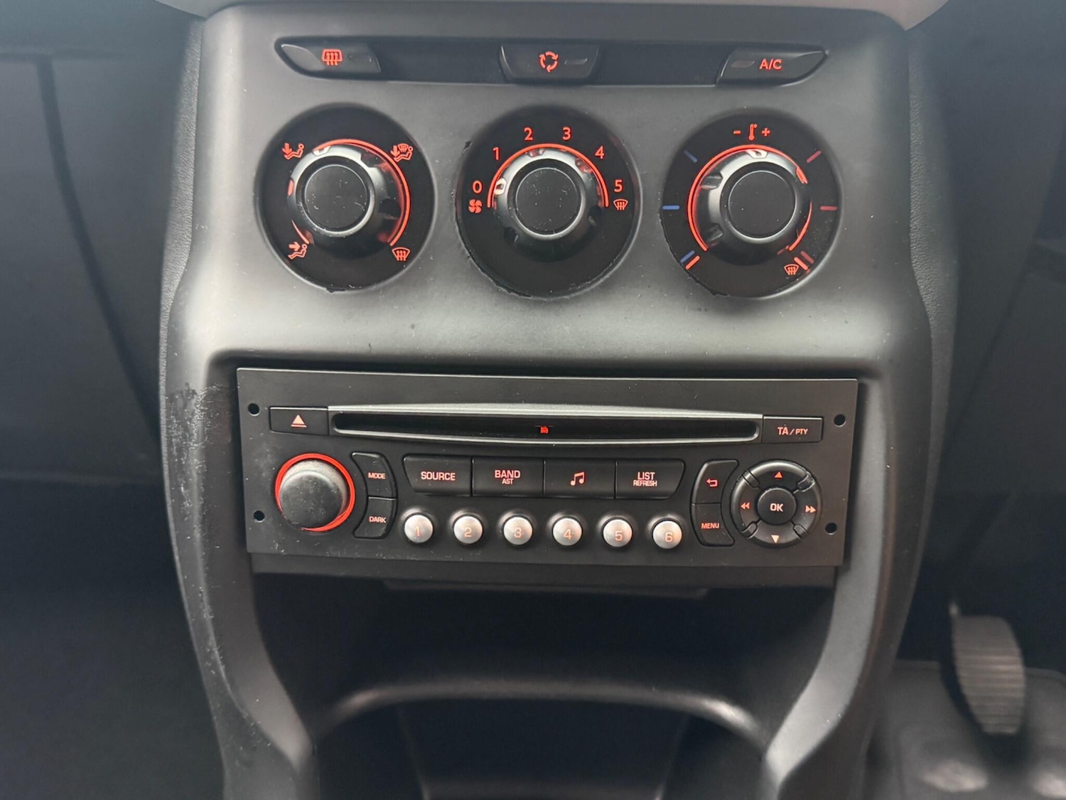 Used Citroen DS3 2014 for sale - 77040556: Photo 16