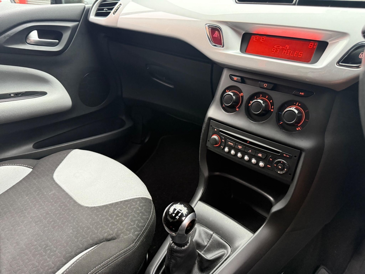 Used Citroen DS3 2014 for sale - 77040556: Photo 18