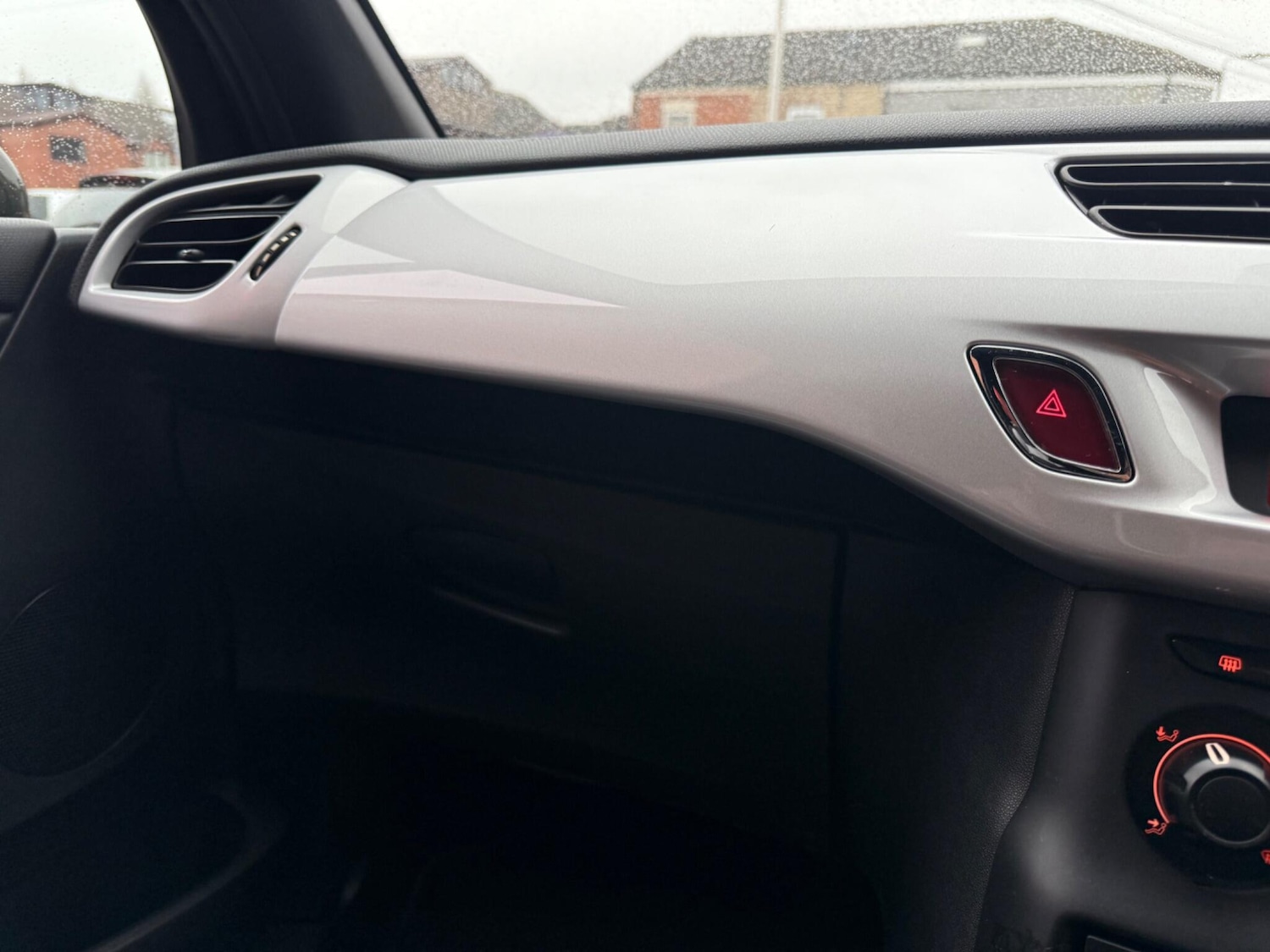 Used Citroen DS3 2014 for sale - 77040556: Photo 19