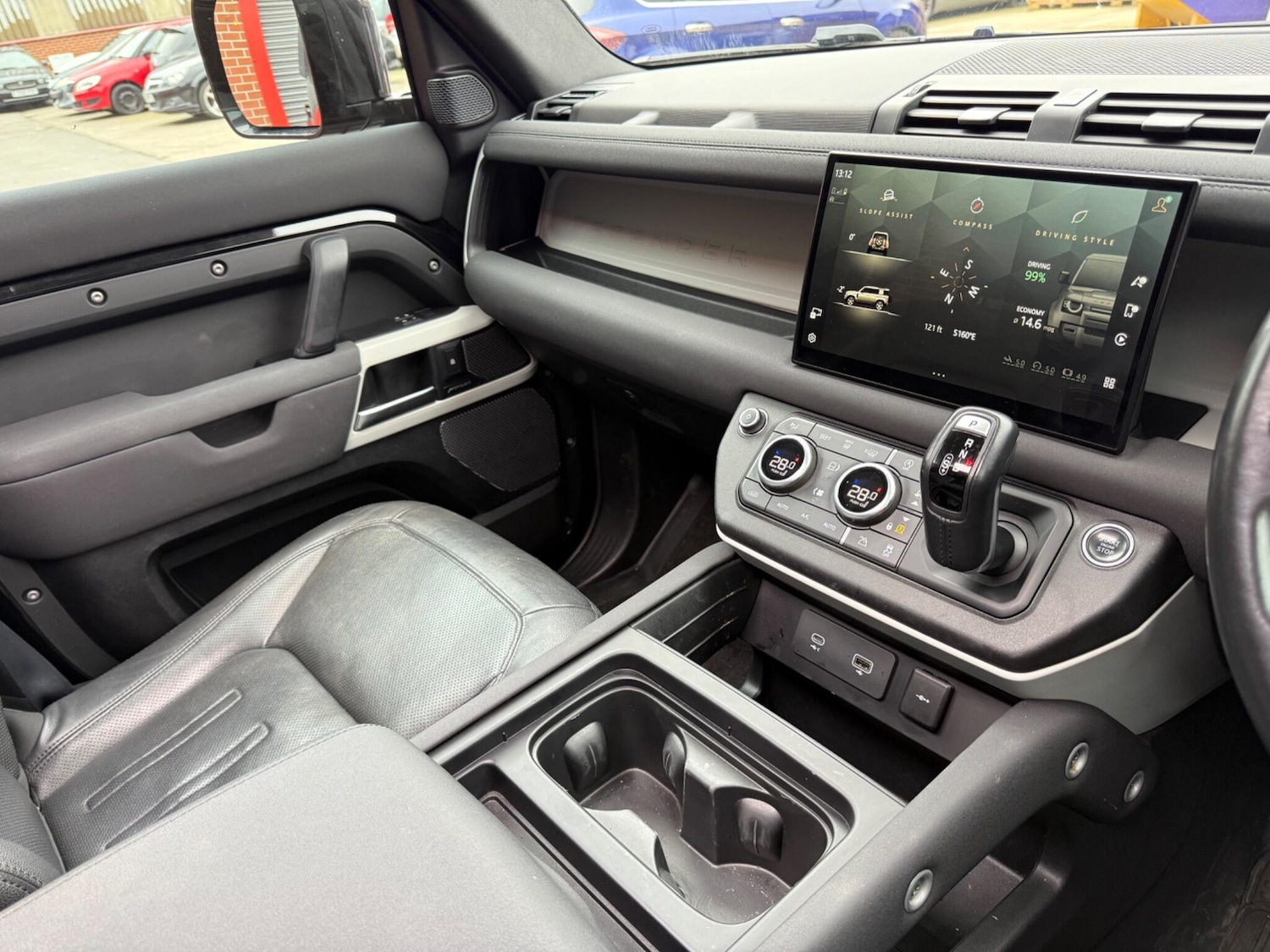 Used Land Rover Defender 110 2022 for sale - 77511456: Photo 22