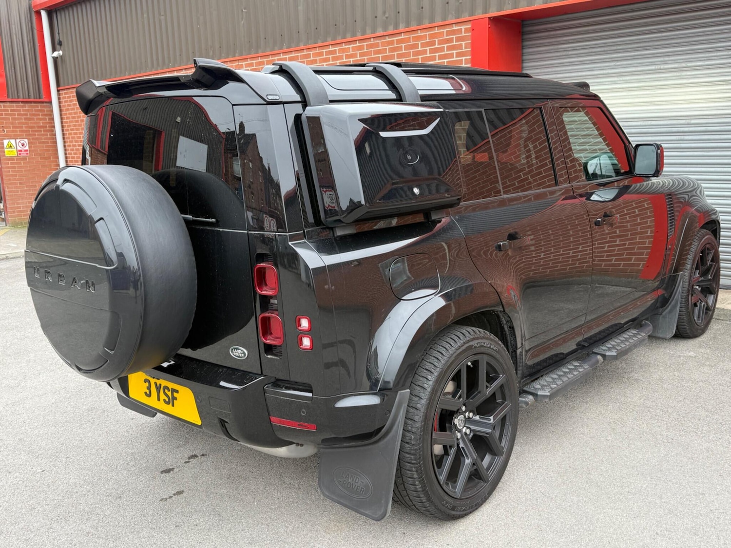 Used Land Rover Defender 110 2022 for sale - 77511456: Photo 45