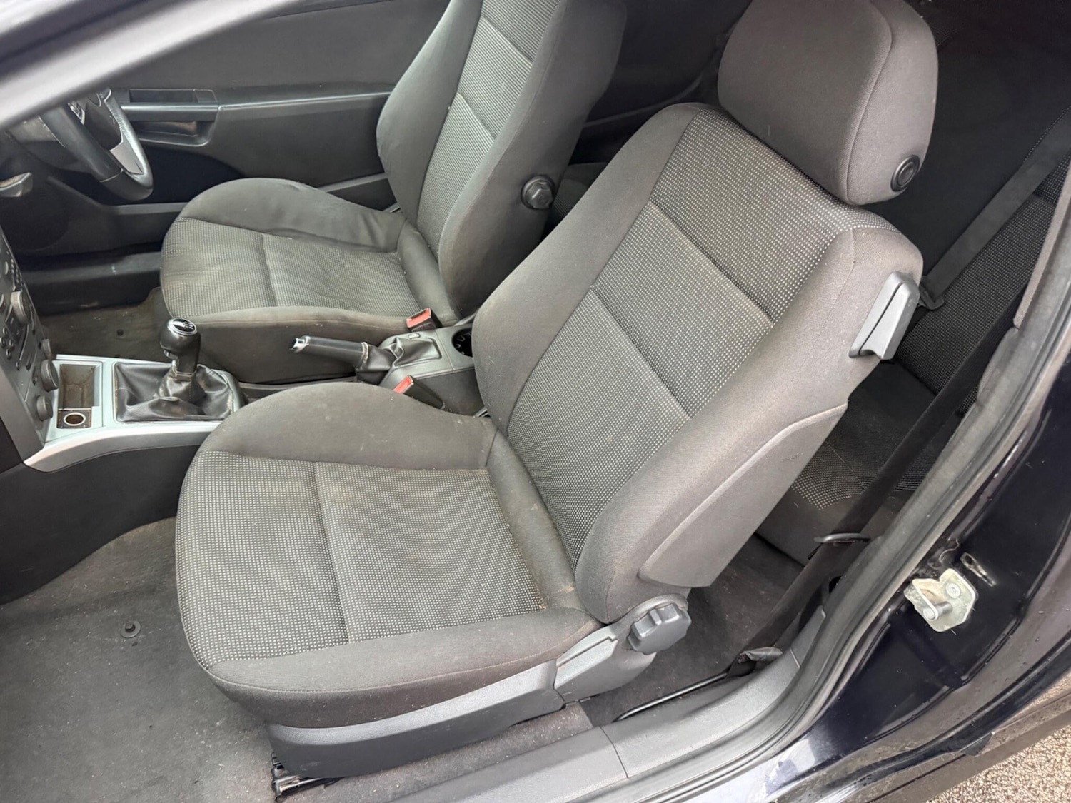 Used Vauxhall Astra 2010 for sale - 77396310: Photo 22