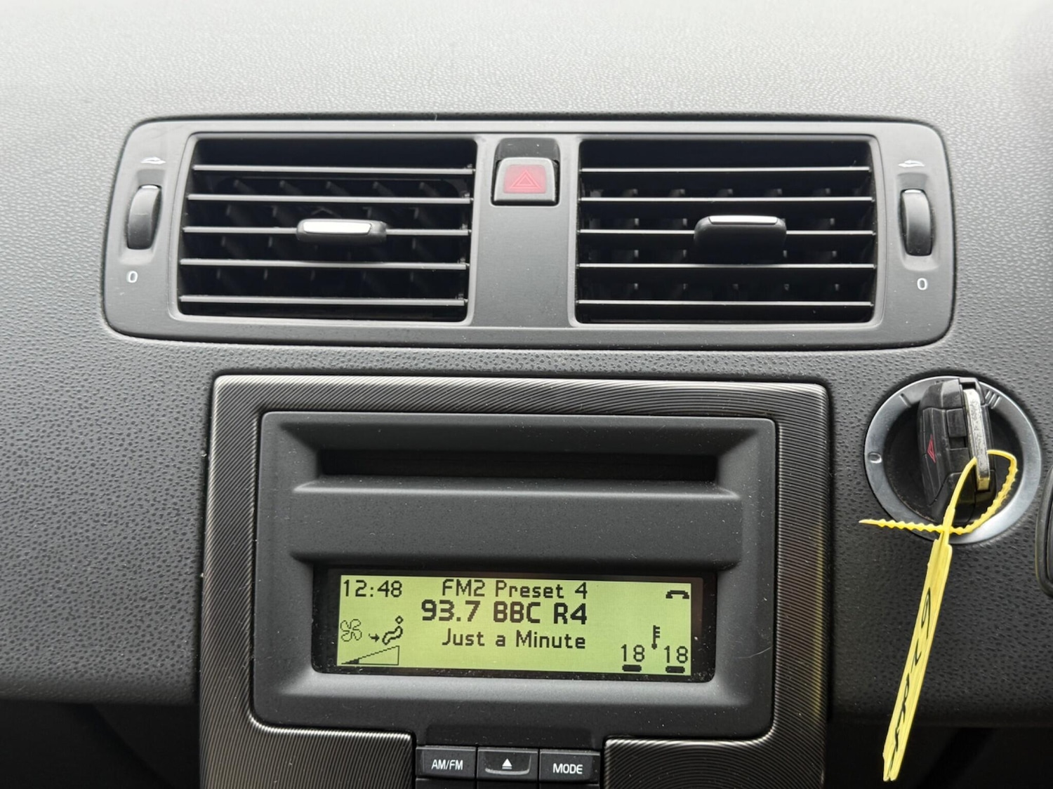 Used Volvo V50 2012 for sale - 77994308: Photo 16