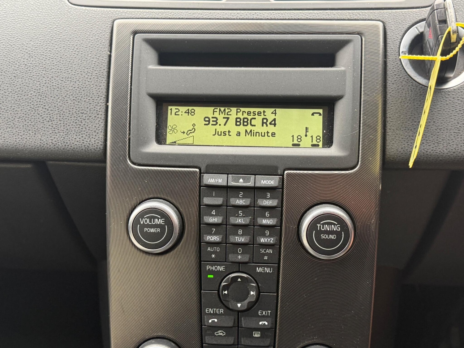 Used Volvo V50 2012 for sale - 77994308: Photo 17