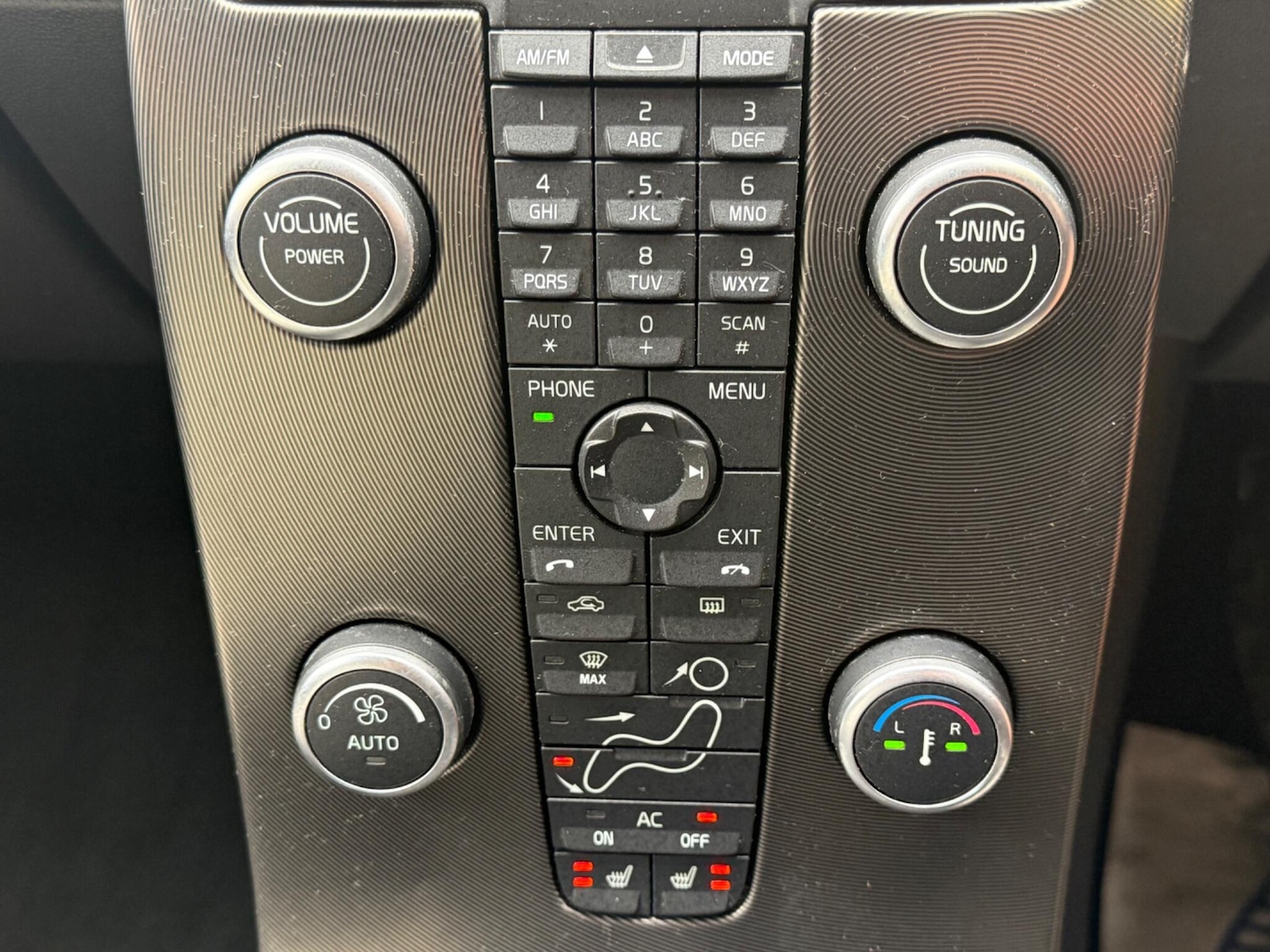 Used Volvo V50 2012 for sale - 77994308: Photo 18