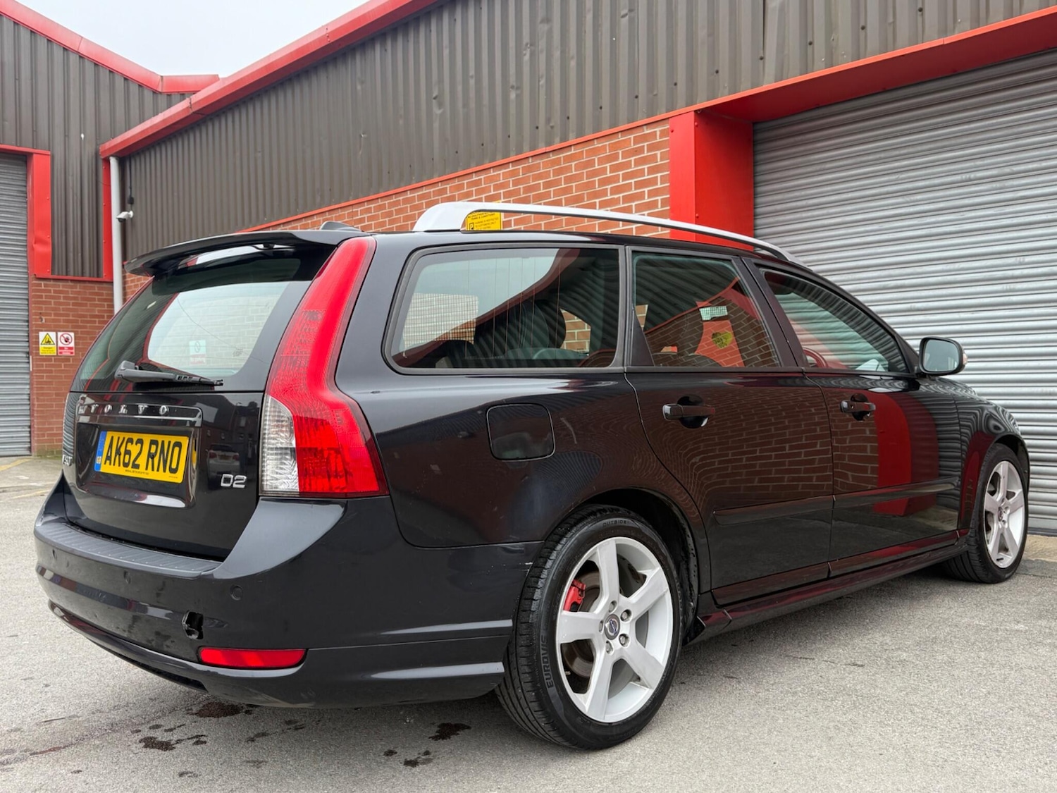 Used Volvo V50 2012 for sale - 77994308: Photo 35