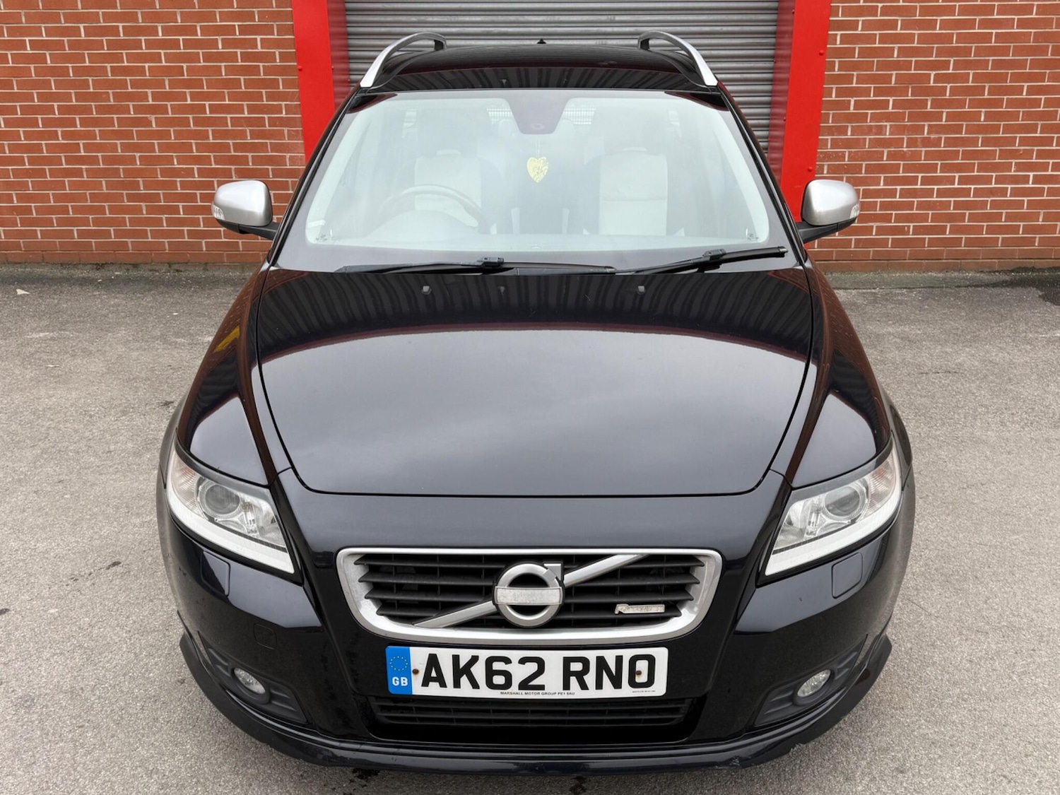 Used Volvo V50 2012 for sale - 77994308: Photo 4