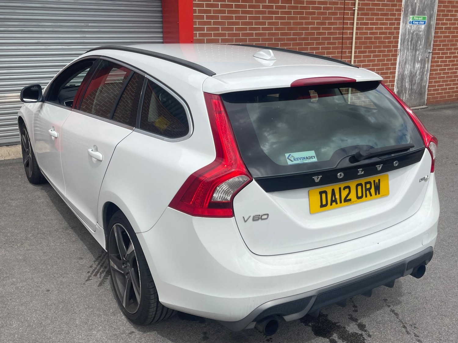 Used Volvo V60 2012 for sale - 75981754: Photo 30