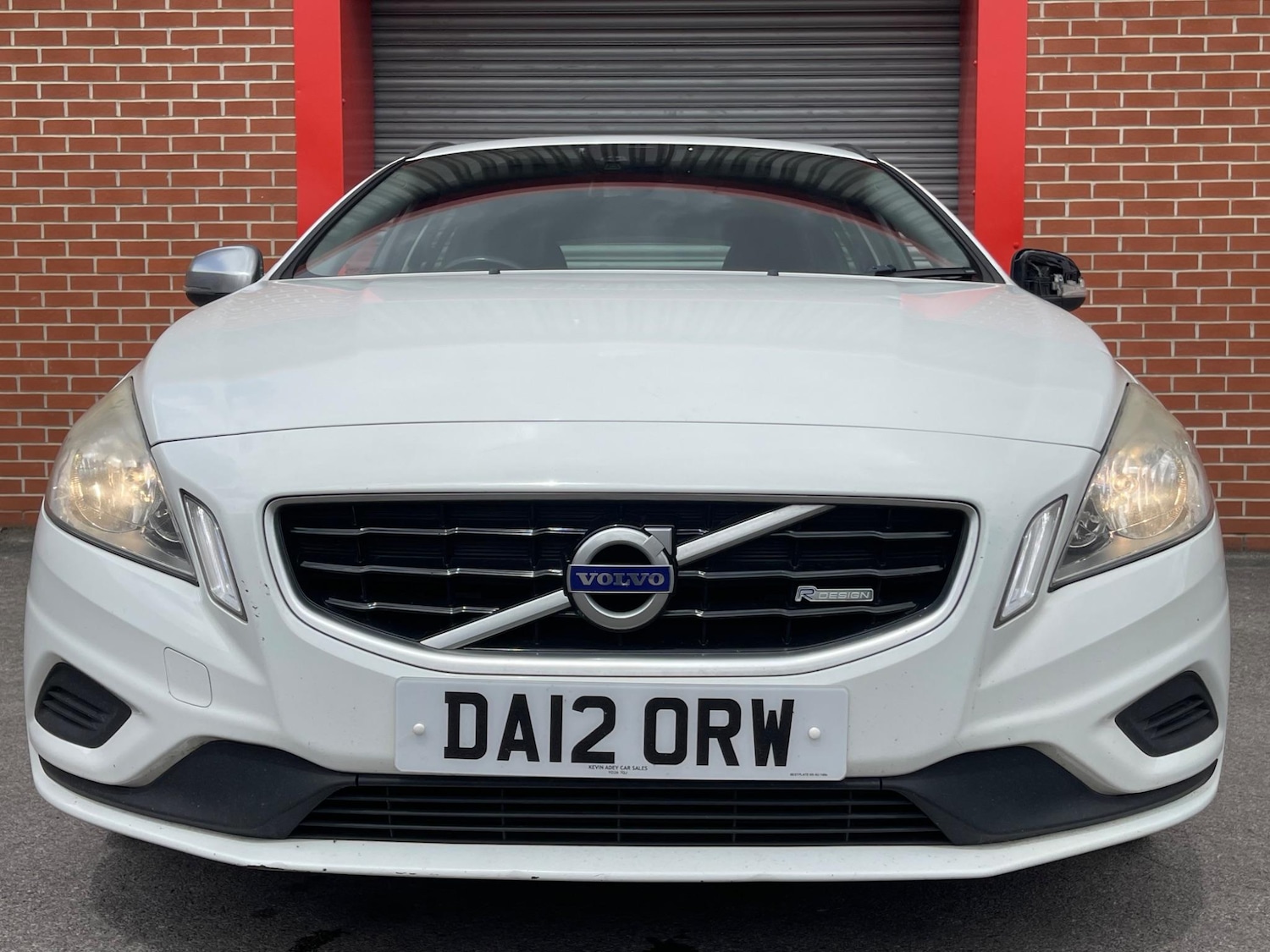 Used Volvo V60 2012 for sale - 75981754: Photo 4