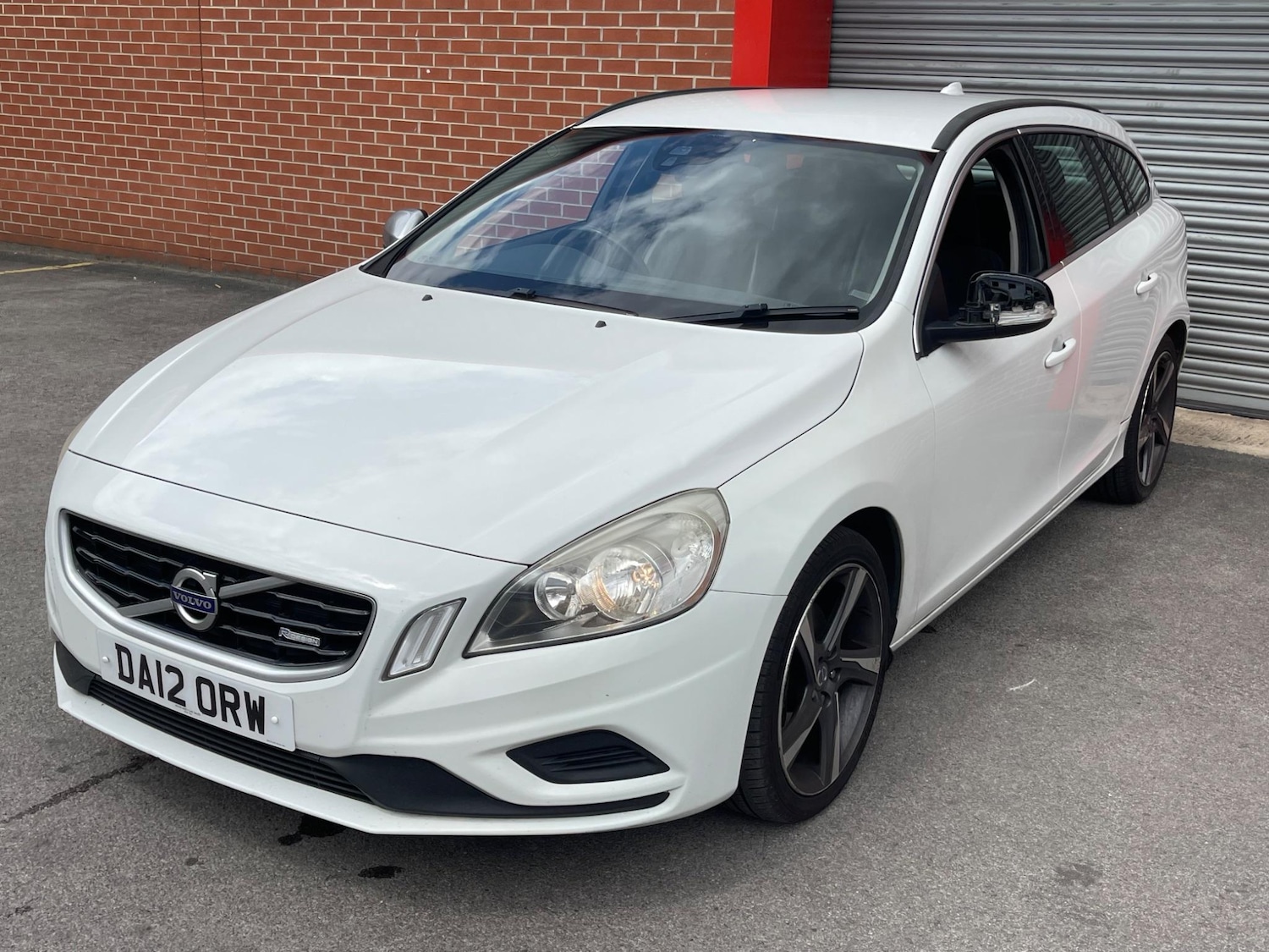 Used Volvo V60 2012 for sale - 75981754: Photo 6