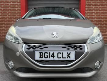 Used Peugeot 208 2014 for sale - 79807704: Photo