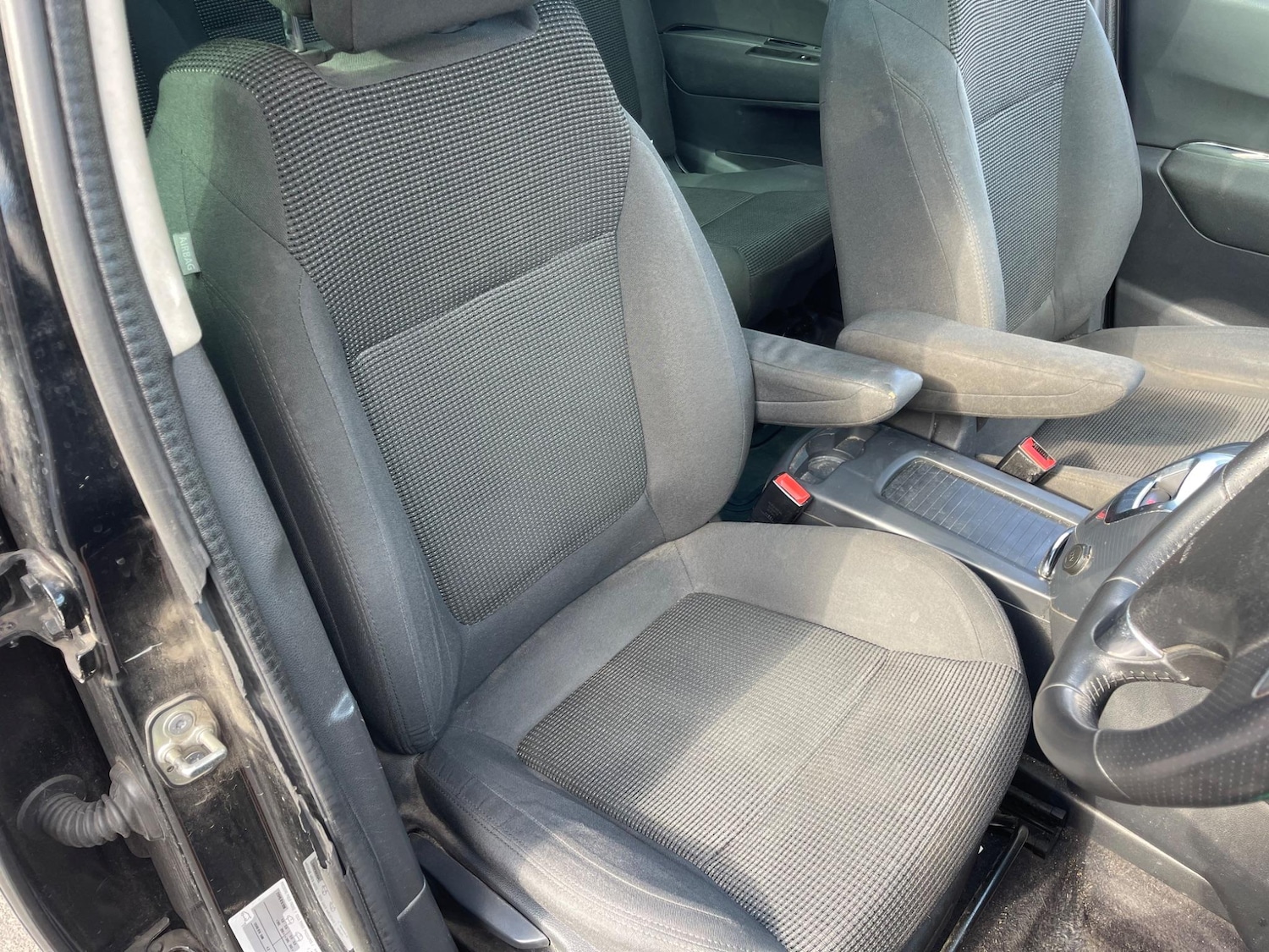 Used Peugeot 5008 2014 for sale - 76989423: Photo 17