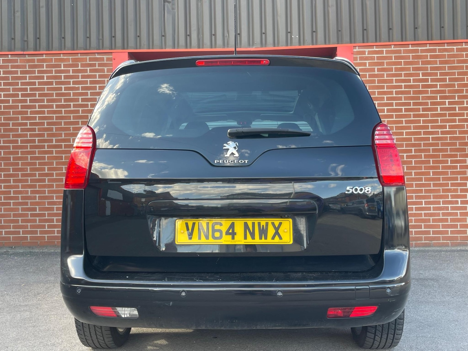 Used Peugeot 5008 2014 for sale - 76989423: Photo 27