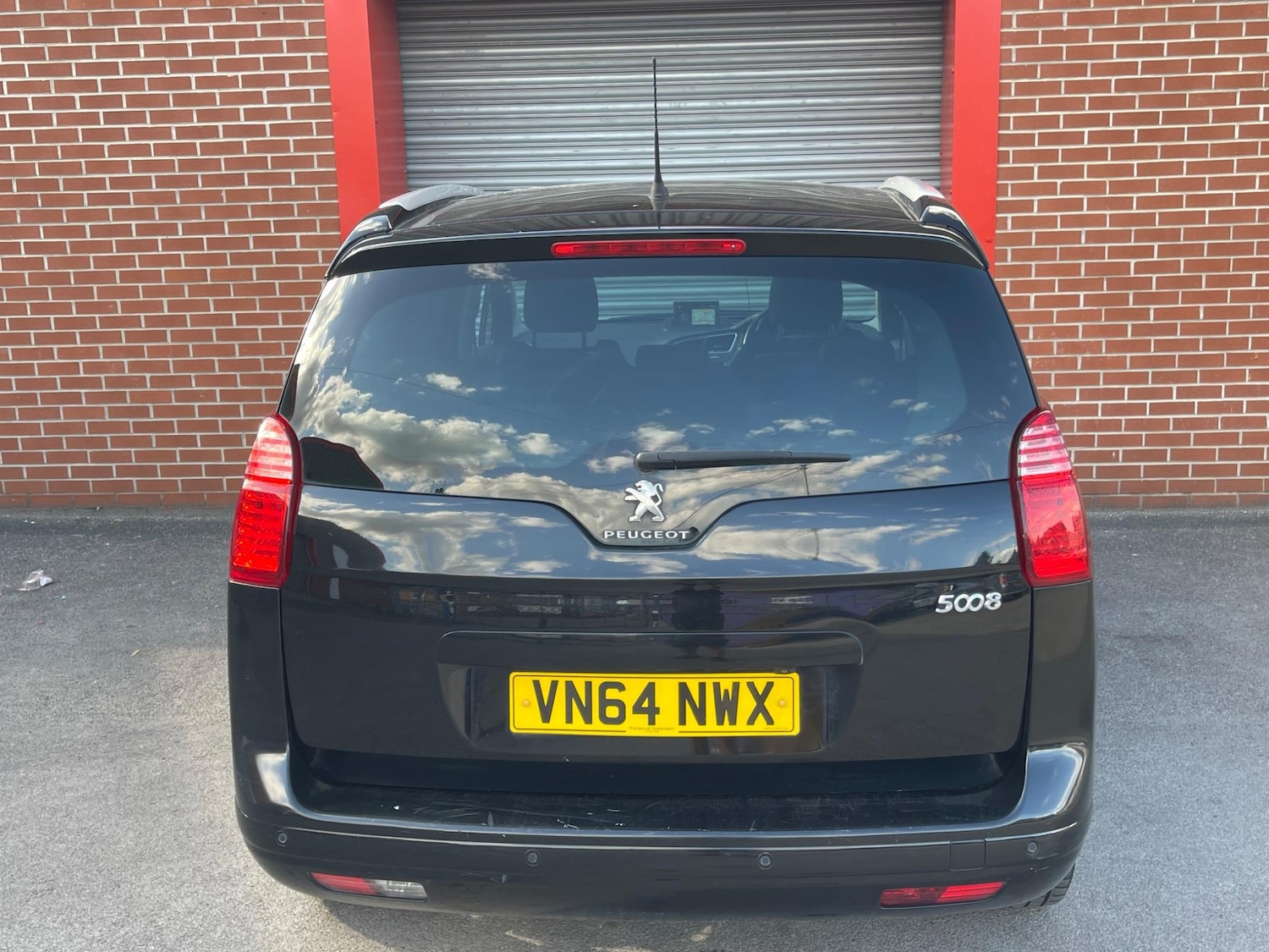 Used Peugeot 5008 2014 for sale - 76989423: Photo 28