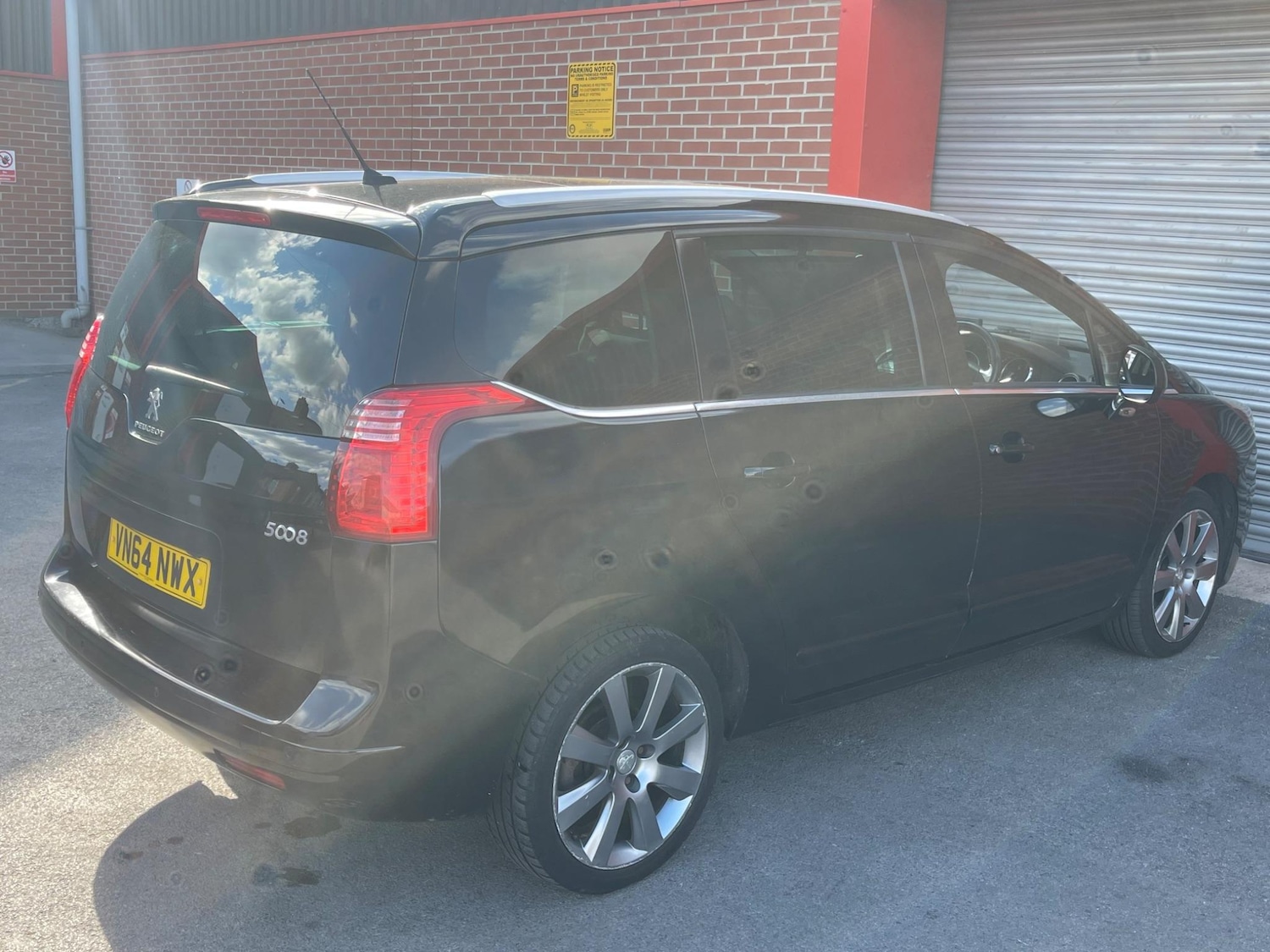 Used Peugeot 5008 2014 for sale - 76989423: Photo 32