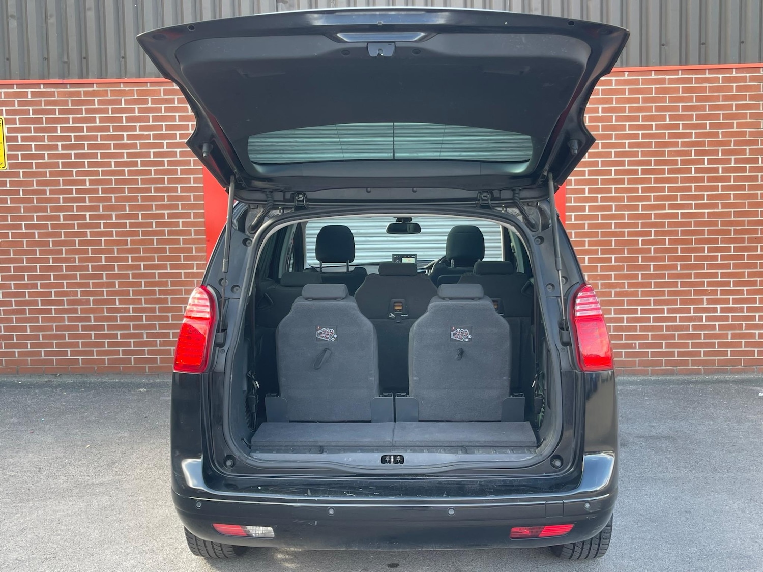 Used Peugeot 5008 2014 for sale - 76989423: Photo 33