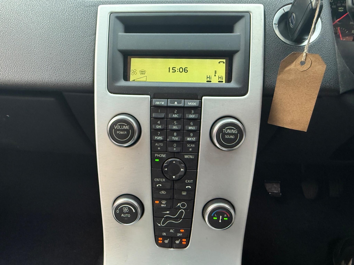 Used Volvo V50 2012 for sale - 77082032: Photo 18