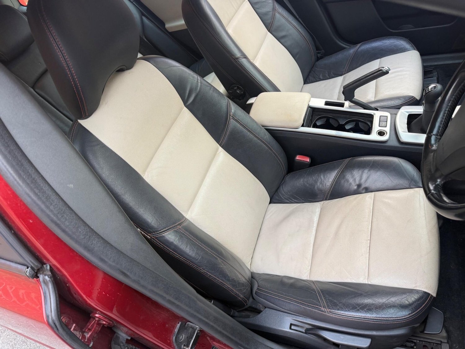 Used Volvo V50 2012 for sale - 77082032: Photo 23