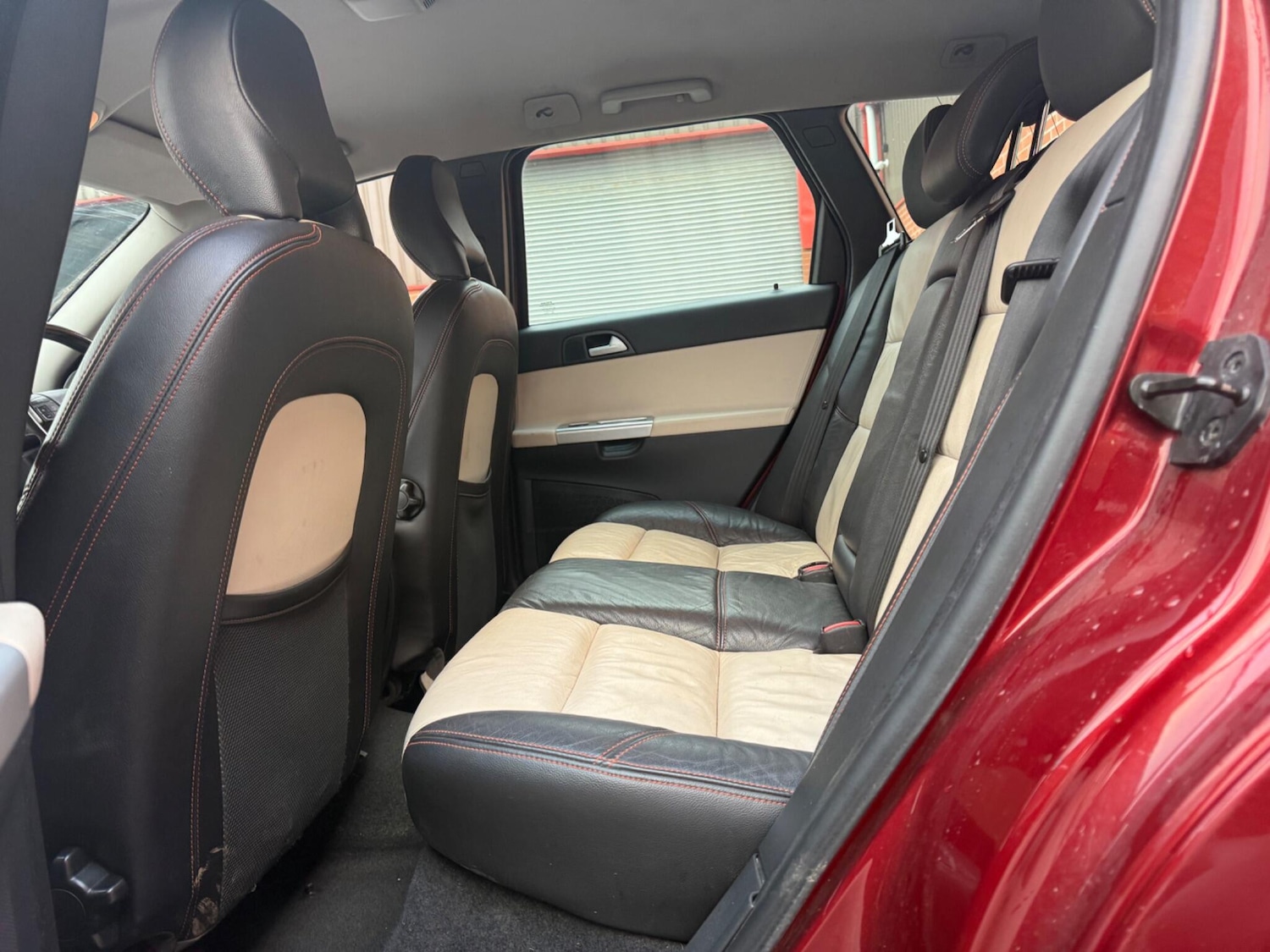 Used Volvo V50 2012 for sale - 77082032: Photo 26