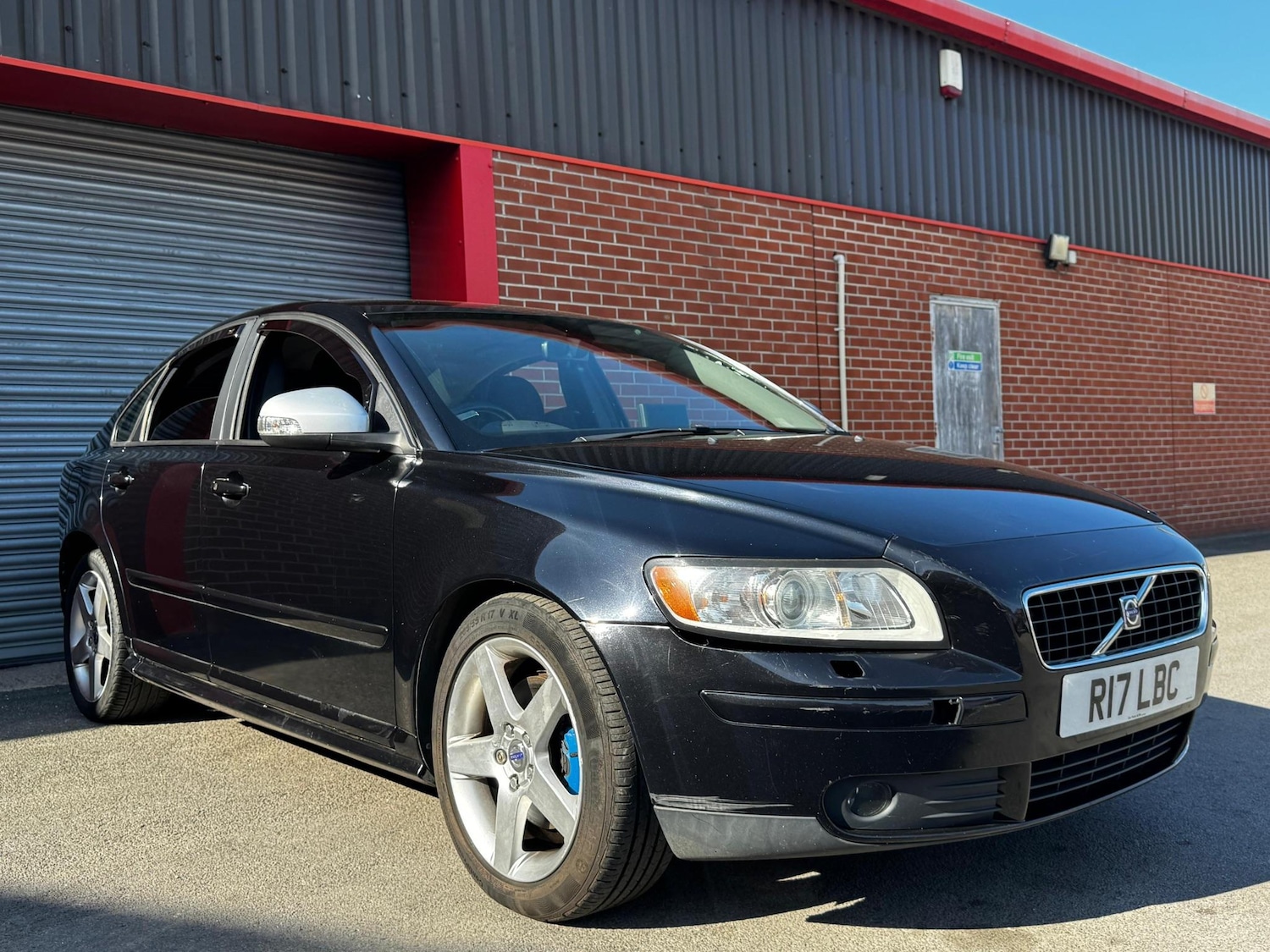 Used Volvo S40 2009 for sale - 76988484: Photo 2