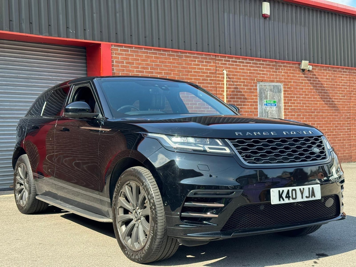 Used Land Rover Range Rover Velar 2018 for sale - 75981721: Photo 1