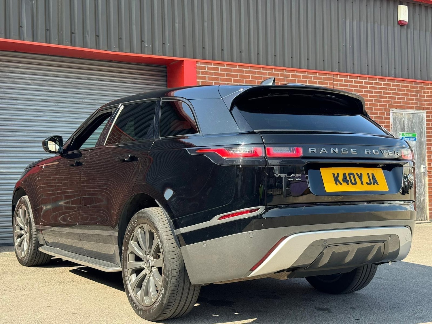 Used Land Rover Range Rover Velar 2018 for sale - 75981721: Photo 37