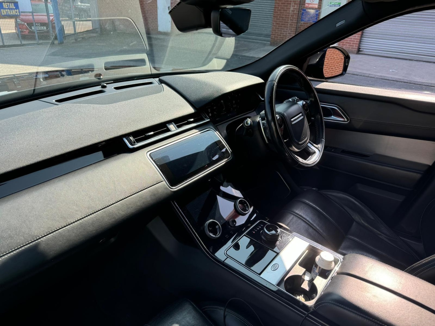 Used Land Rover Range Rover Velar 2018 for sale - 75981721: Photo 40