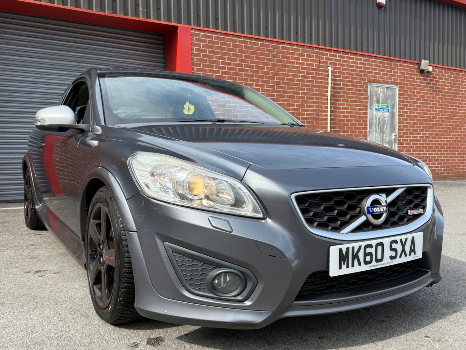 Used Volvo C30 2010 for sale - 75981715: Photo 1