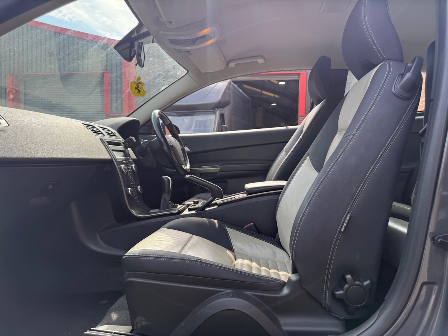 Used Volvo C30 2010 for sale - 75981715: Photo 24