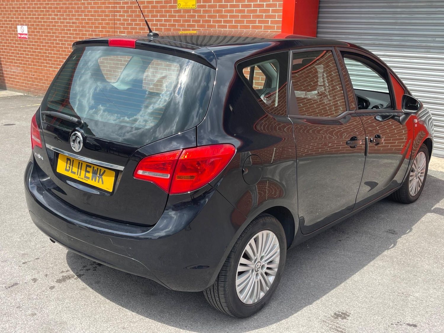 Vehicle 29