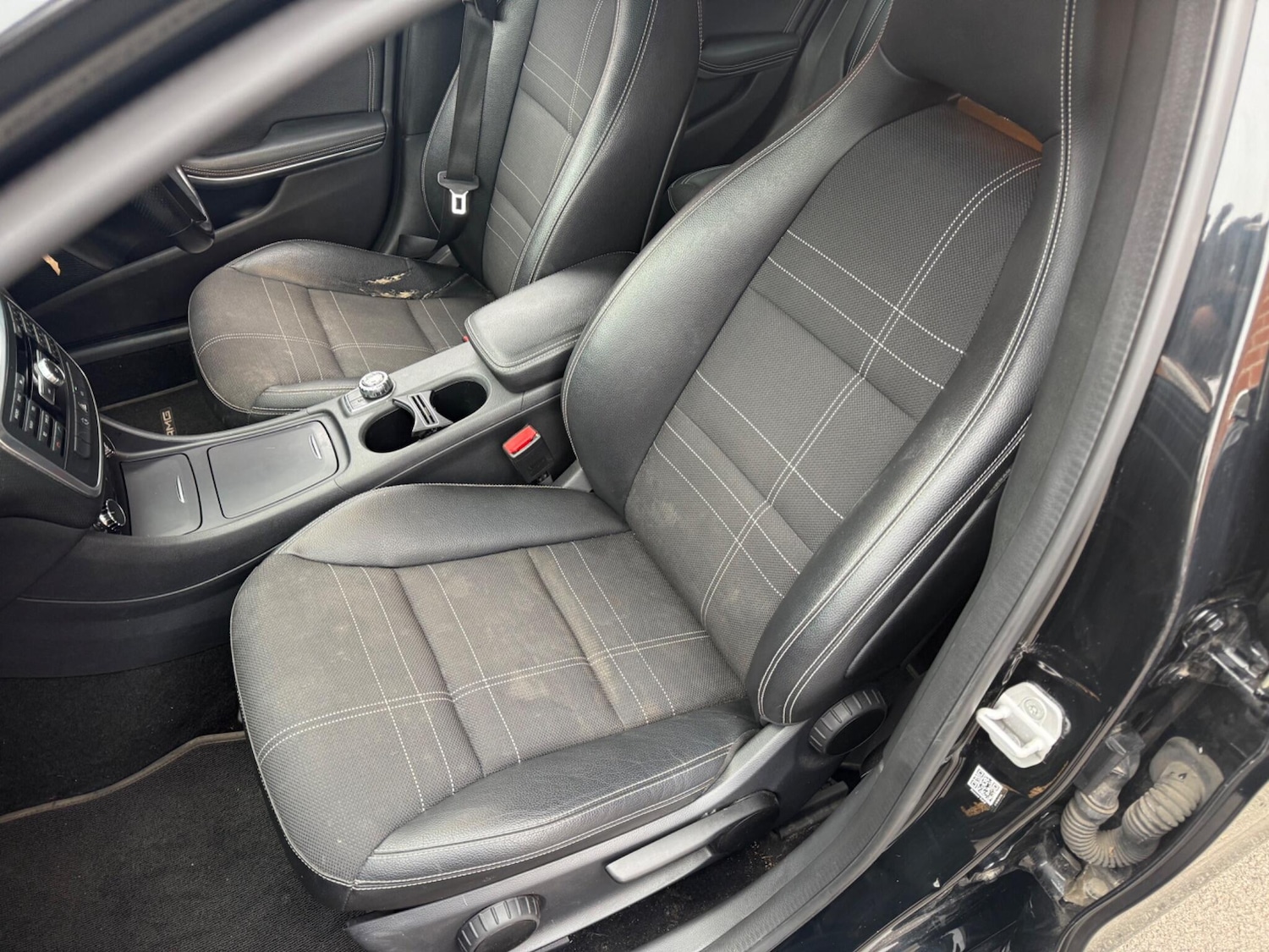 Used Mercedes-Benz A-Class 2013 for sale - 76424313: Photo 22