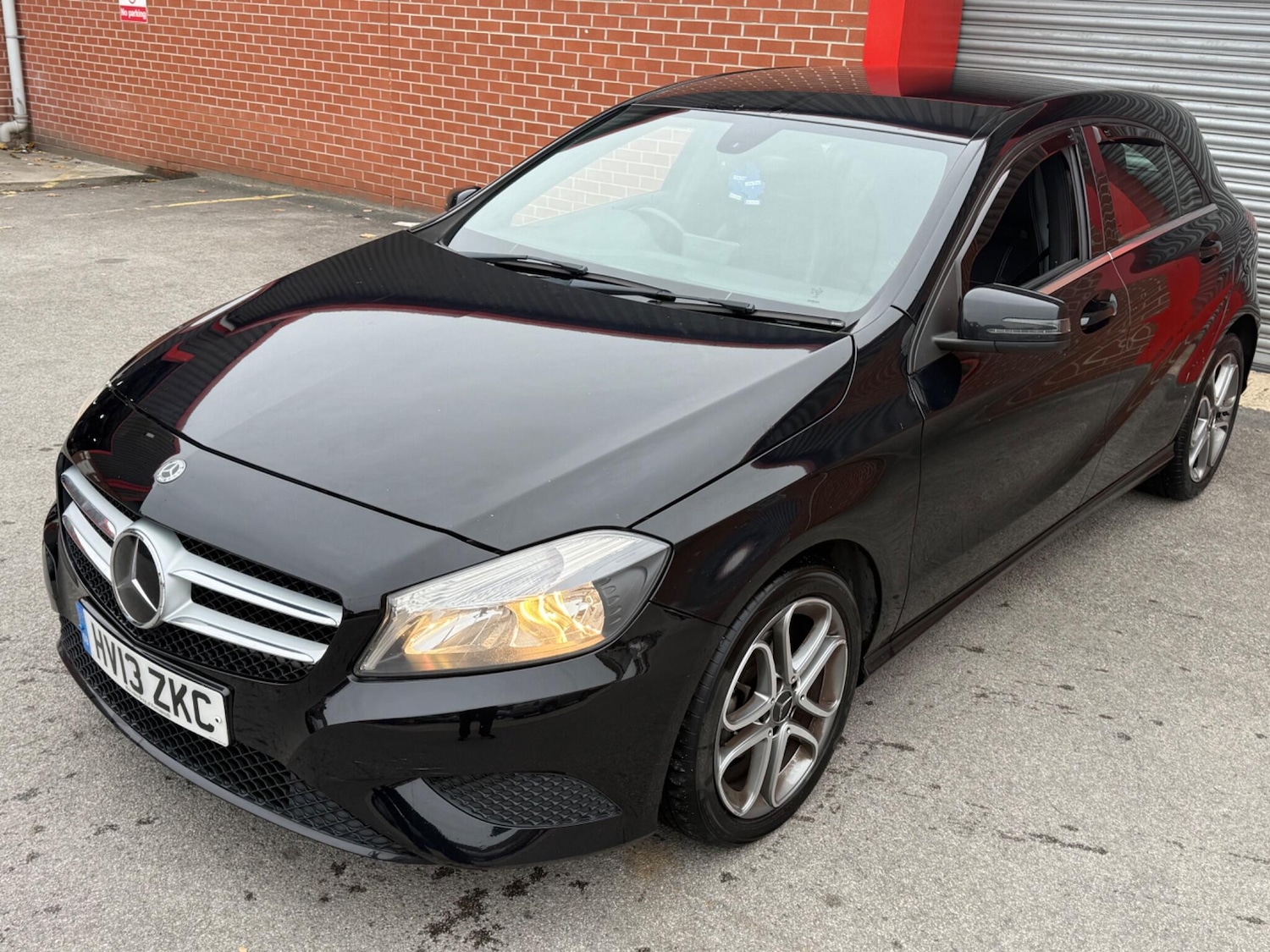 Used Mercedes-Benz A-Class 2013 for sale - 76424313: Photo 6