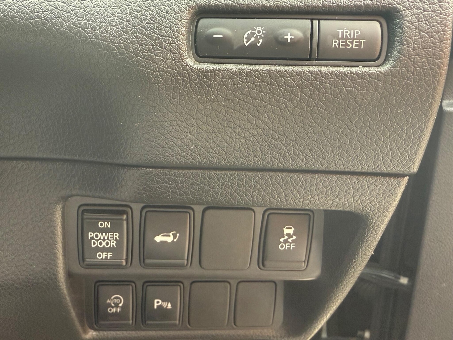 Used Nissan X-Trail 2015 for sale - 76122302: Photo 12