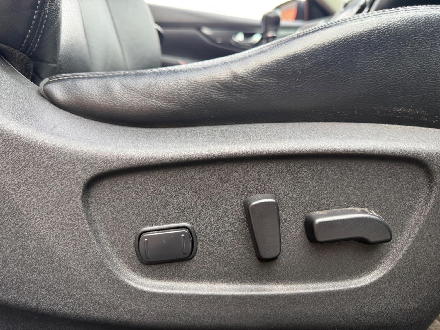 Used Nissan X-Trail 2015 for sale - 76122302: Photo 26