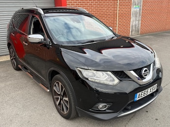 Used Nissan X-Trail 2015 for sale - 76122302: Photo 2