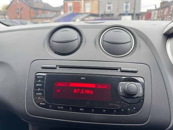 Used SEAT Ibiza 2011 for sale - 76295200: Photo 12