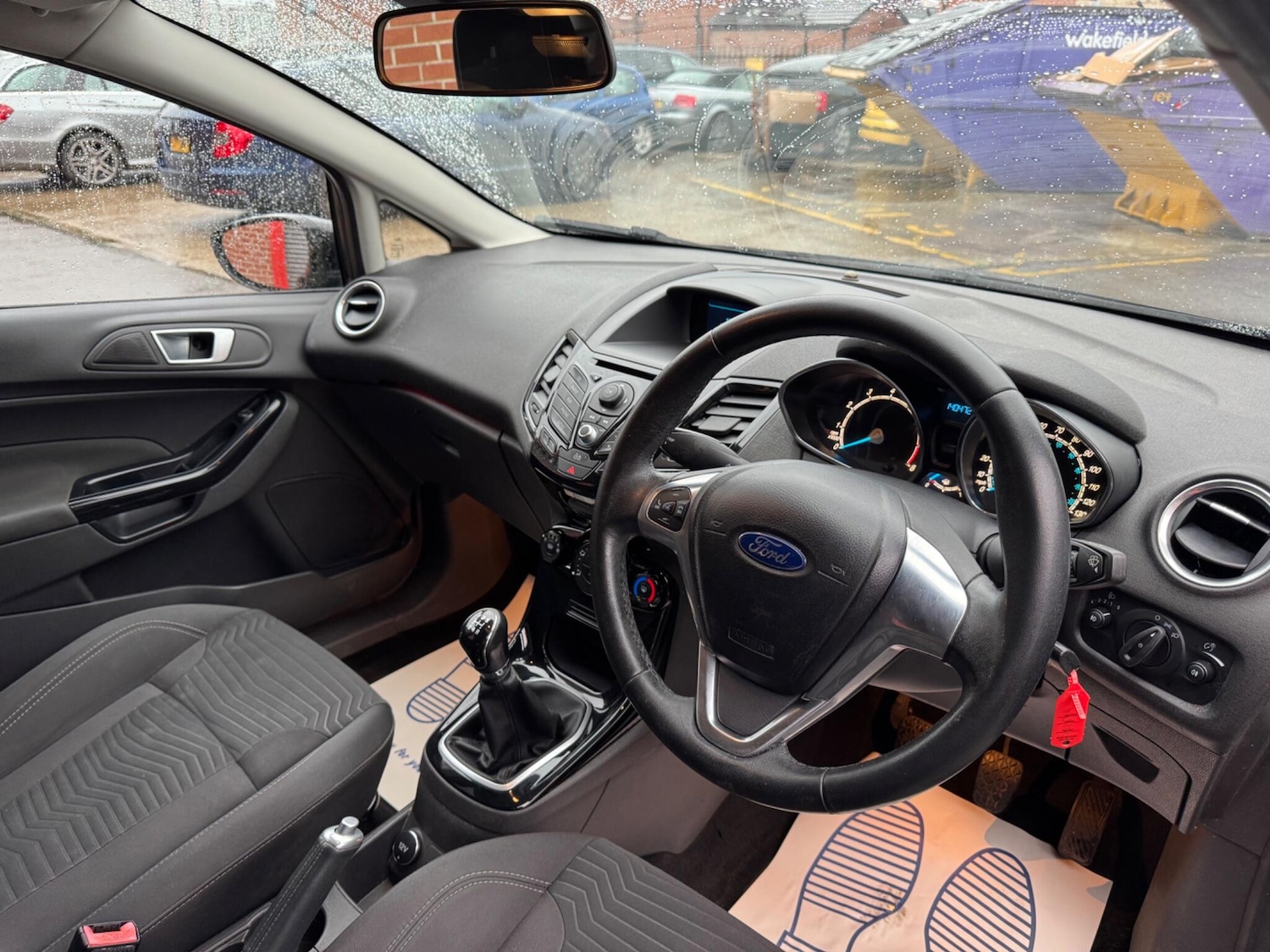 Used Ford Fiesta 2015 for sale - 76562445: Photo 10