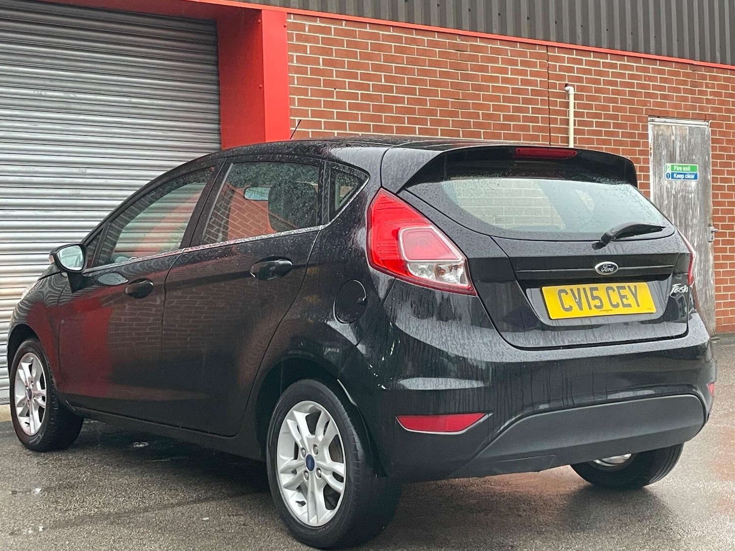 Used Ford Fiesta 2015 for sale - 76562445: Photo 28