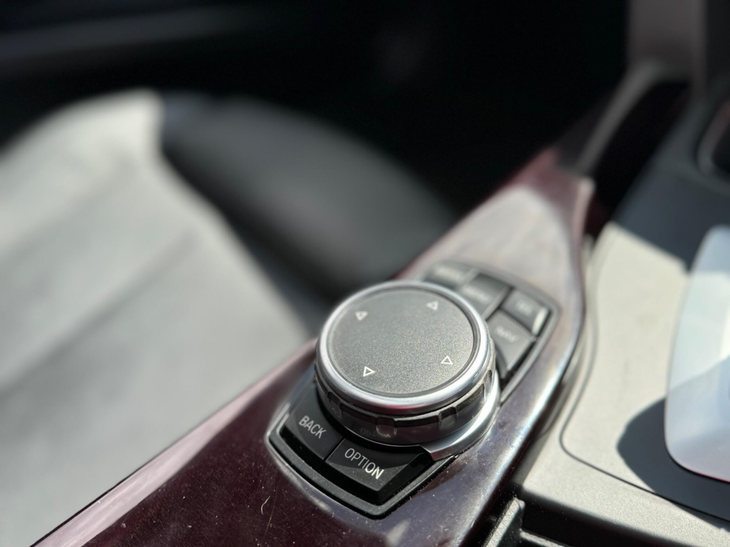 Used BMW 3 Series 2016 for sale - 76446892: Photo 30