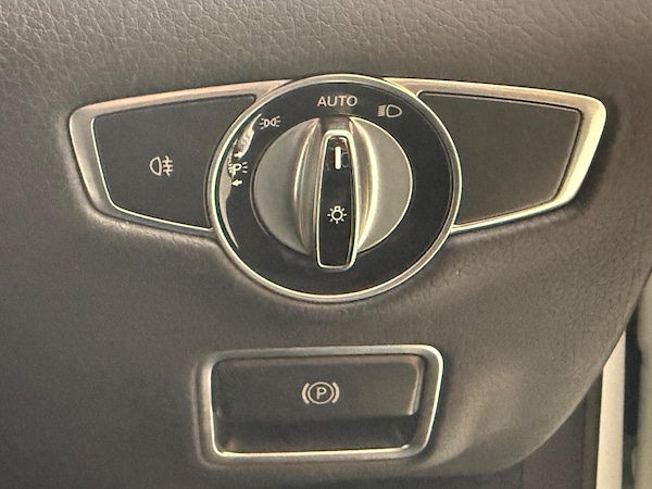 Used Mercedes-Benz S-Class 2017 for sale - 76094504: Photo 33