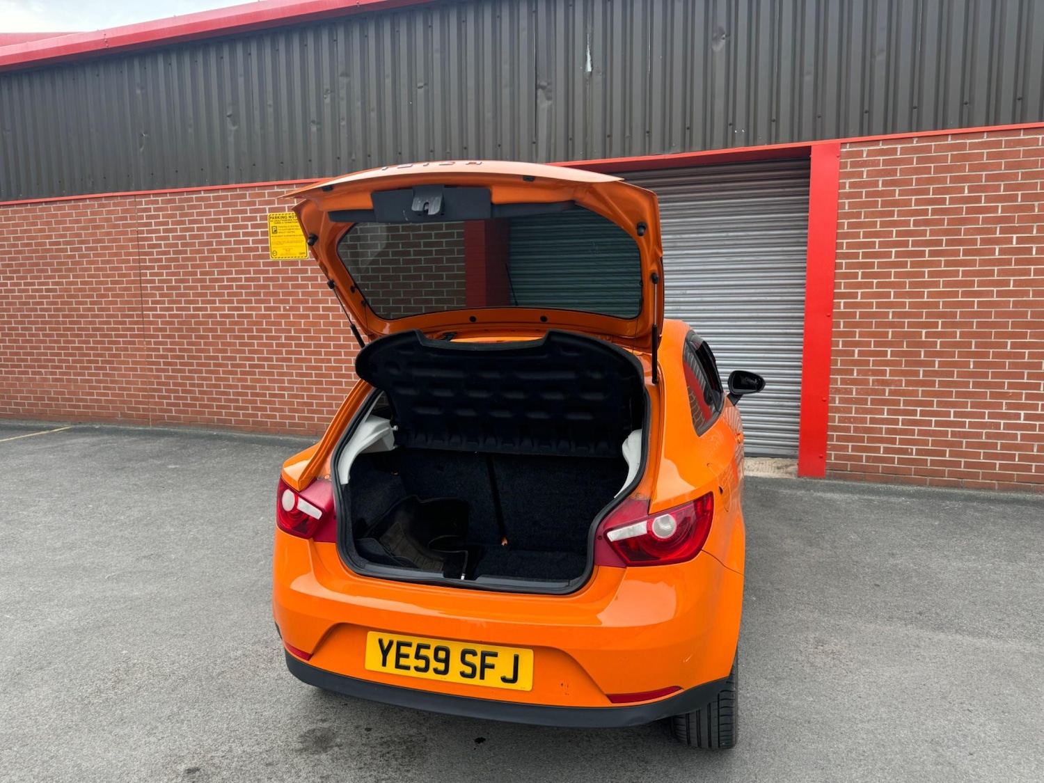 Vehicle 28