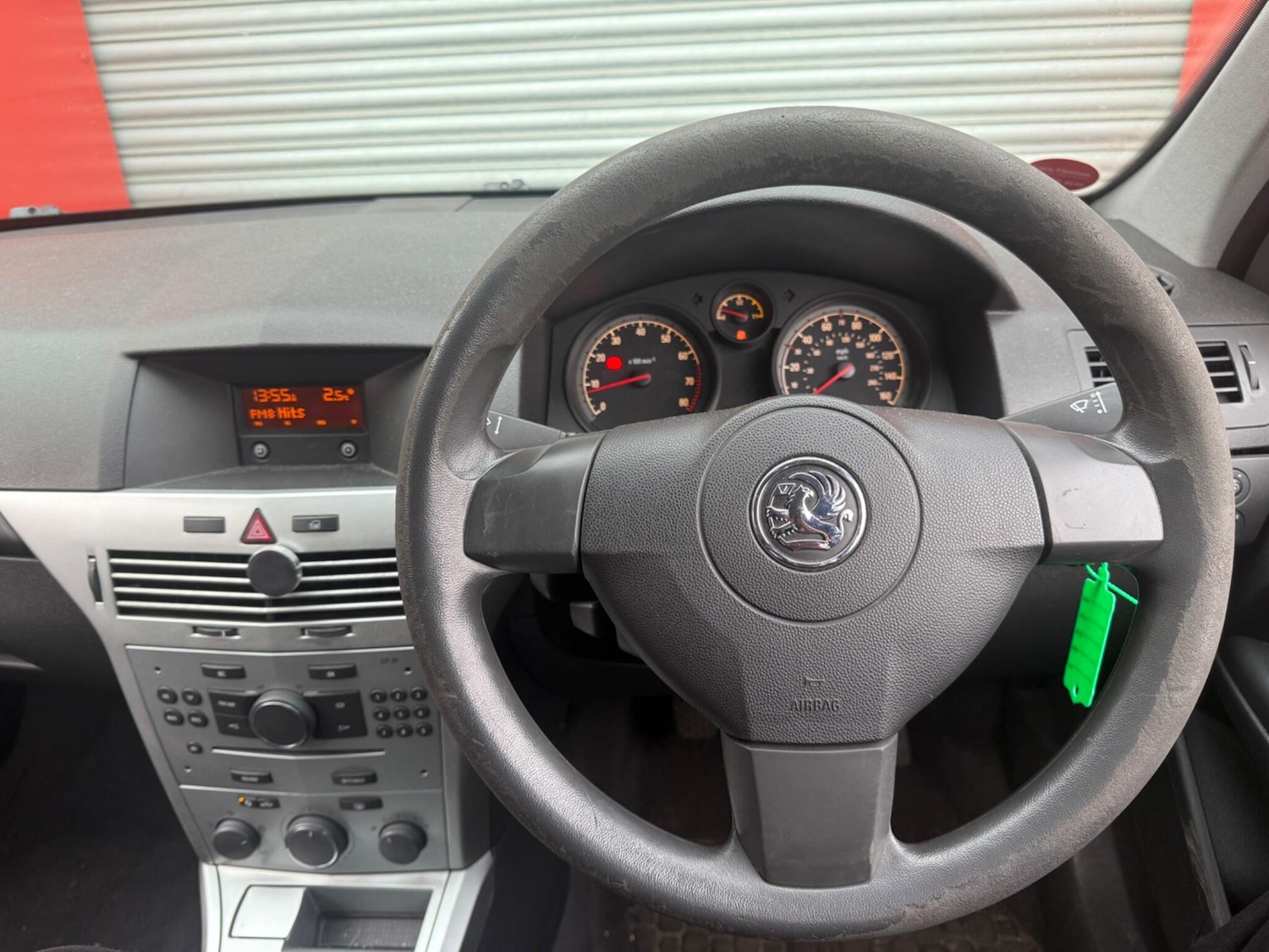 Used Vauxhall Astra 2010 for sale - 77142985: Photo 19