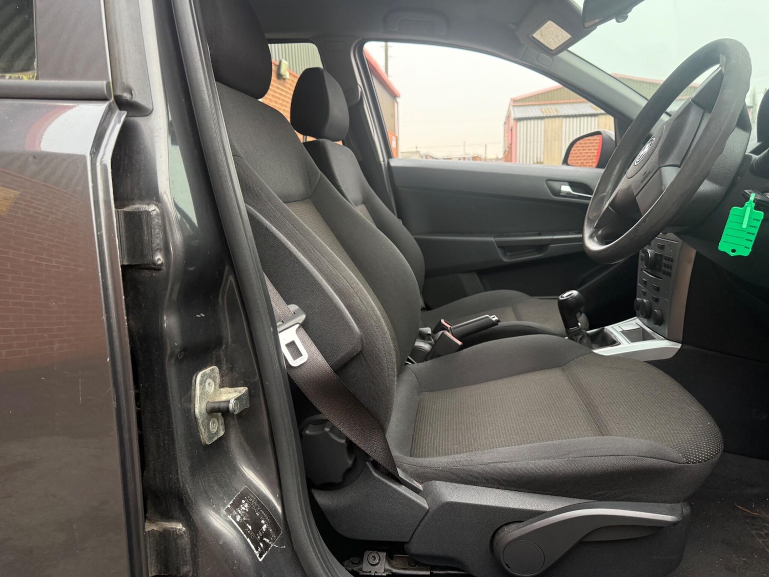 Used Vauxhall Astra 2010 for sale - 77142985: Photo 20