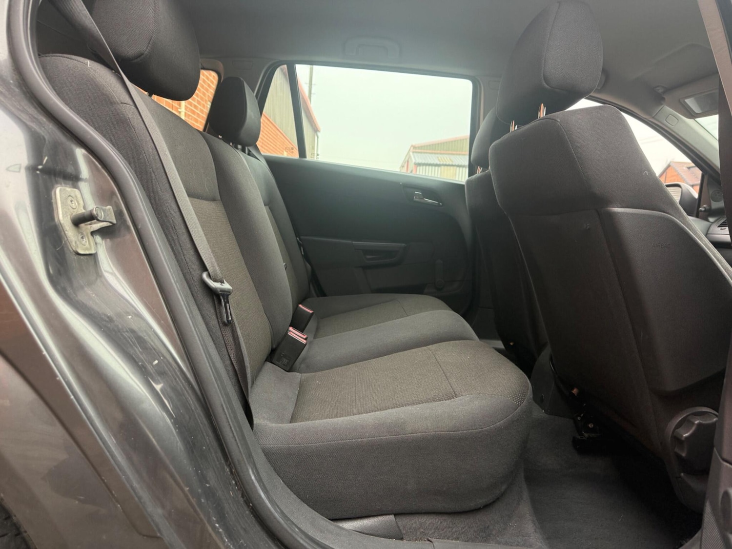 Used Vauxhall Astra 2010 for sale - 77142985: Photo 26