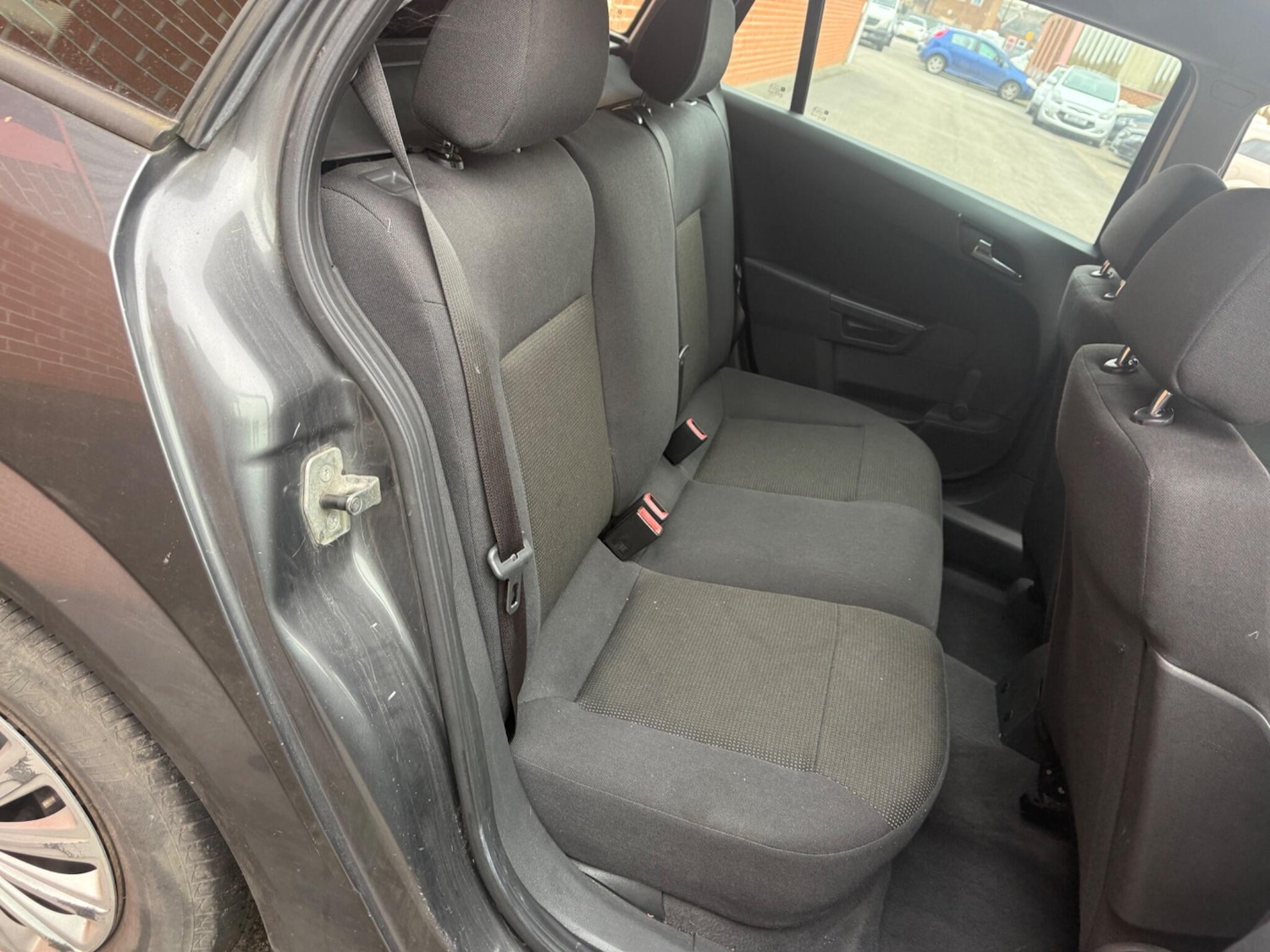 Used Vauxhall Astra 2010 for sale - 77142985: Photo 27