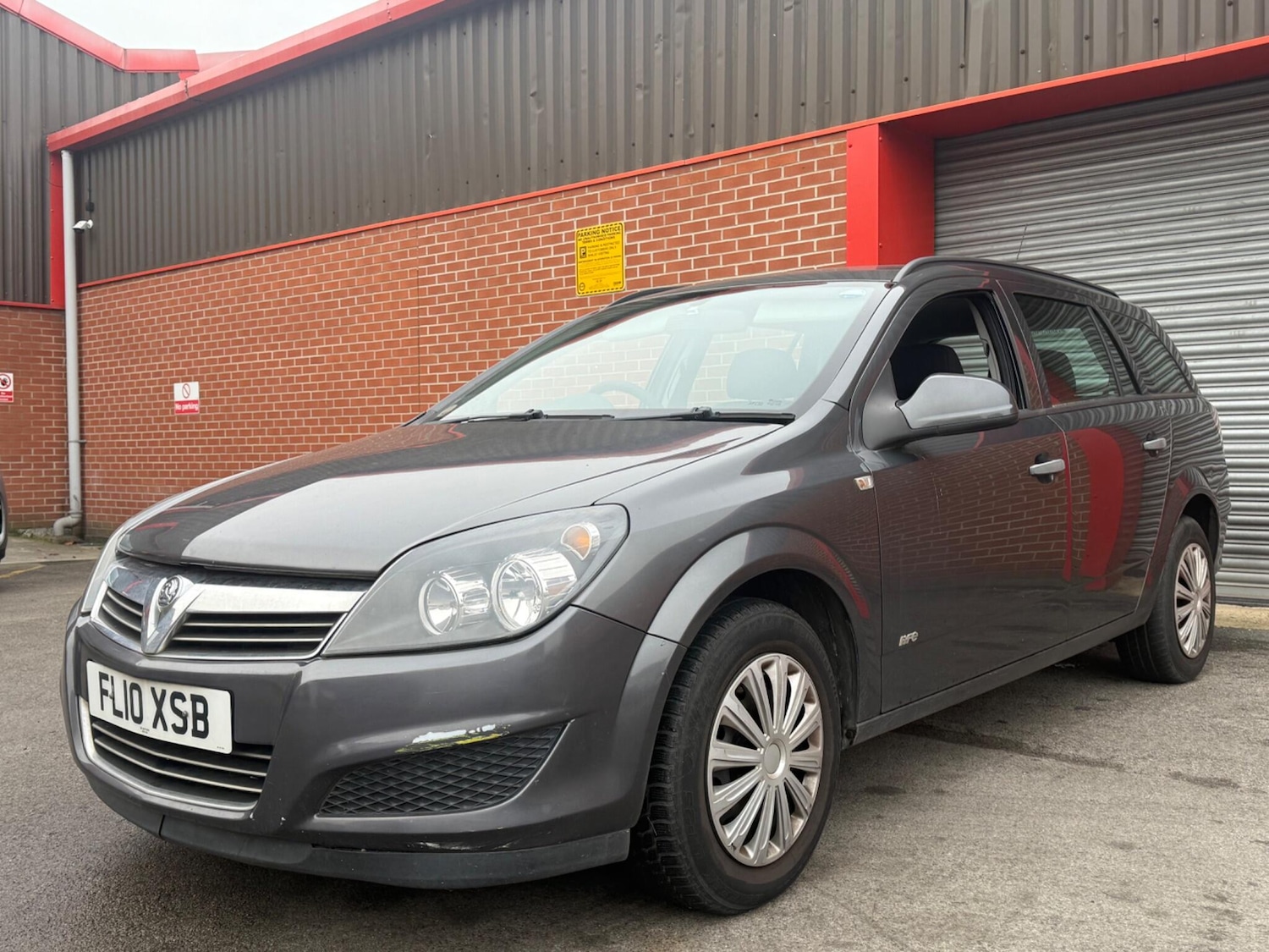 Used Vauxhall Astra 2010 for sale - 77142985: Photo 5
