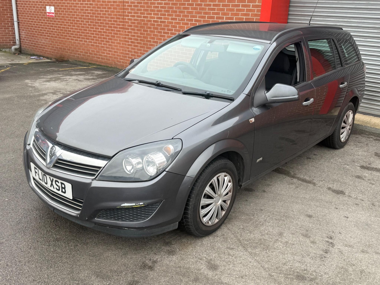 Used Vauxhall Astra 2010 for sale - 77142985: Photo 6