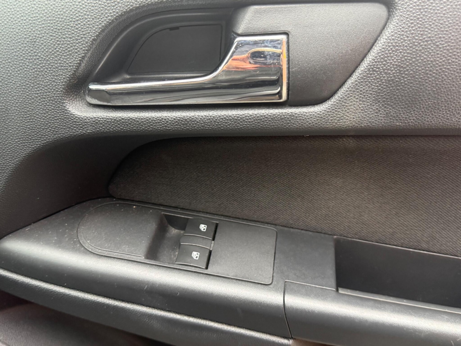 Used Vauxhall Astra 2010 for sale - 77142985: Photo 9